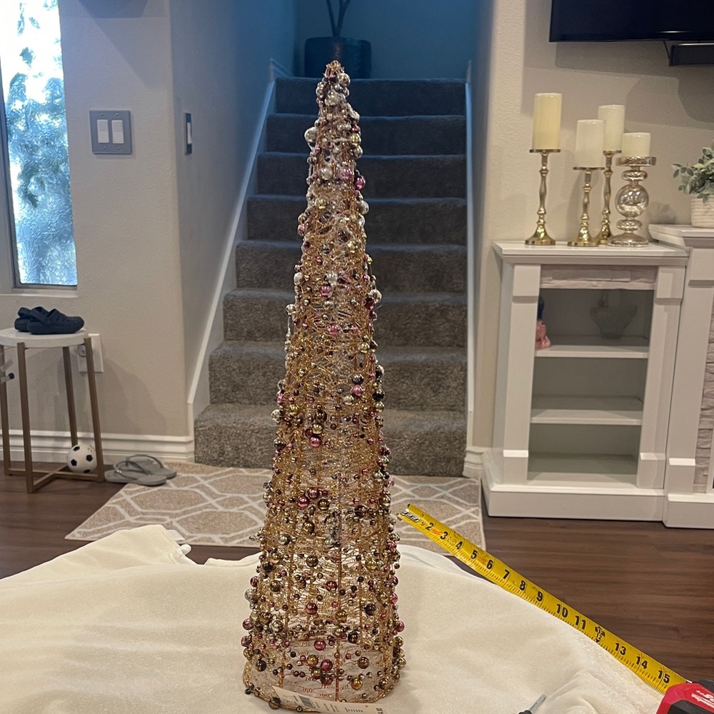 Macys sugar plum needs Christmas tree